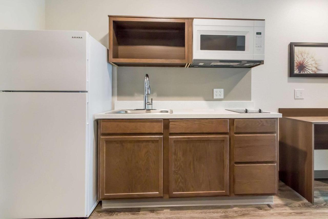 Woodspring Suites Lake Jackson Exterior foto